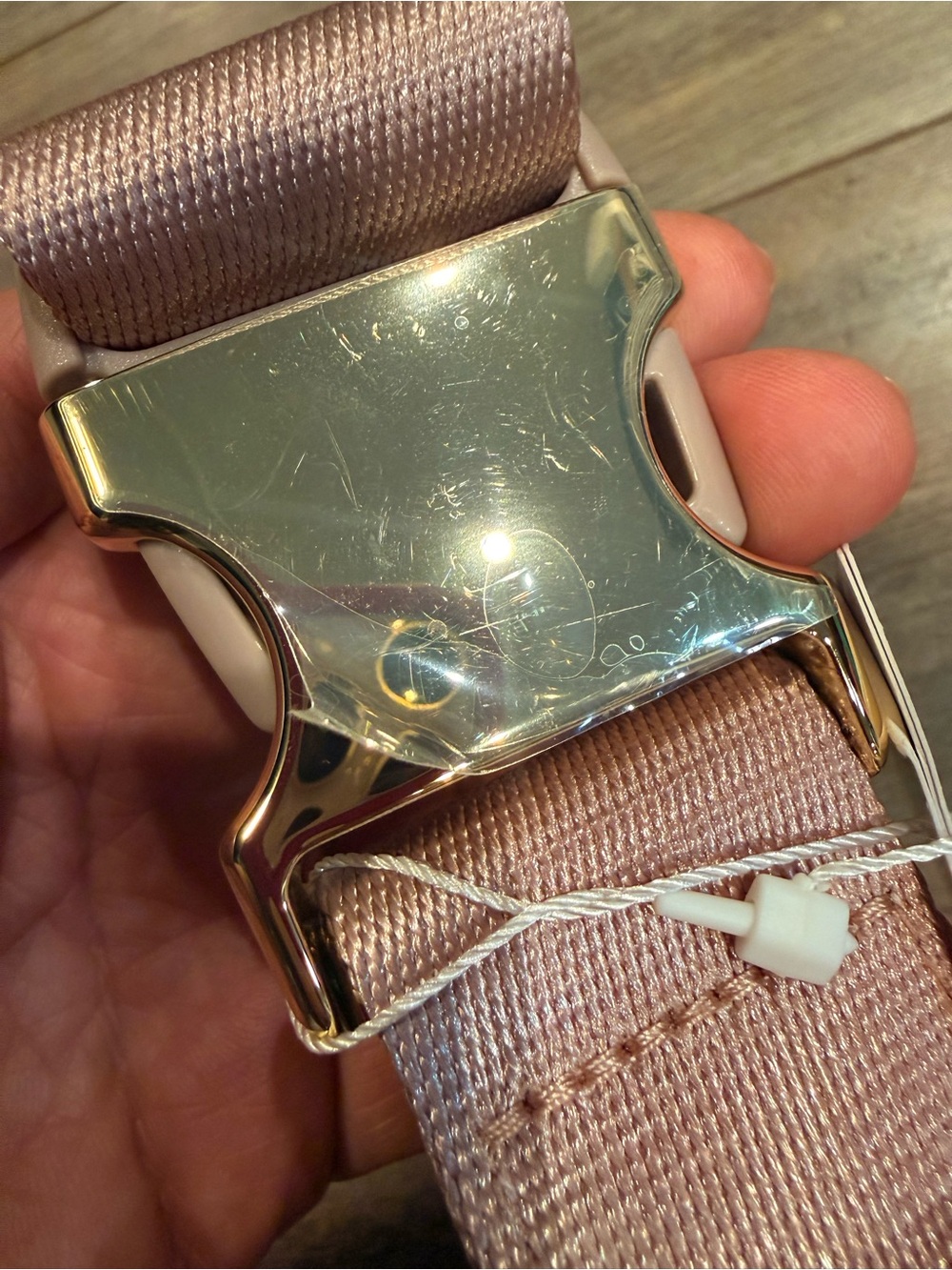 New with tags Lululemon Everywhere Belt Bag *Glitter in a pretty pink/rose gold - Picture 3 of 5